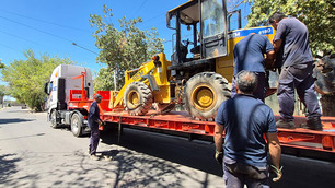 Reparación y Optimización de Tractor - Cargadora Frontal en Mendoza